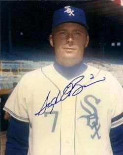 Images of Syd O'Brien with the Sox are hard to come by. There's a reason. (baseballmemorabilia.com)